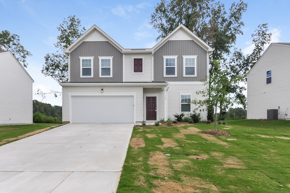 724 Kenyon Spring Dr, Zebulon, NC 27597 Home for Rent 4 Beds, 2.5